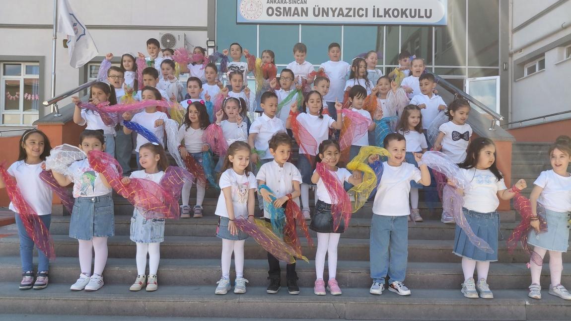 MİNİKLERİN ANNELER GÜNÜ PROGRAMI